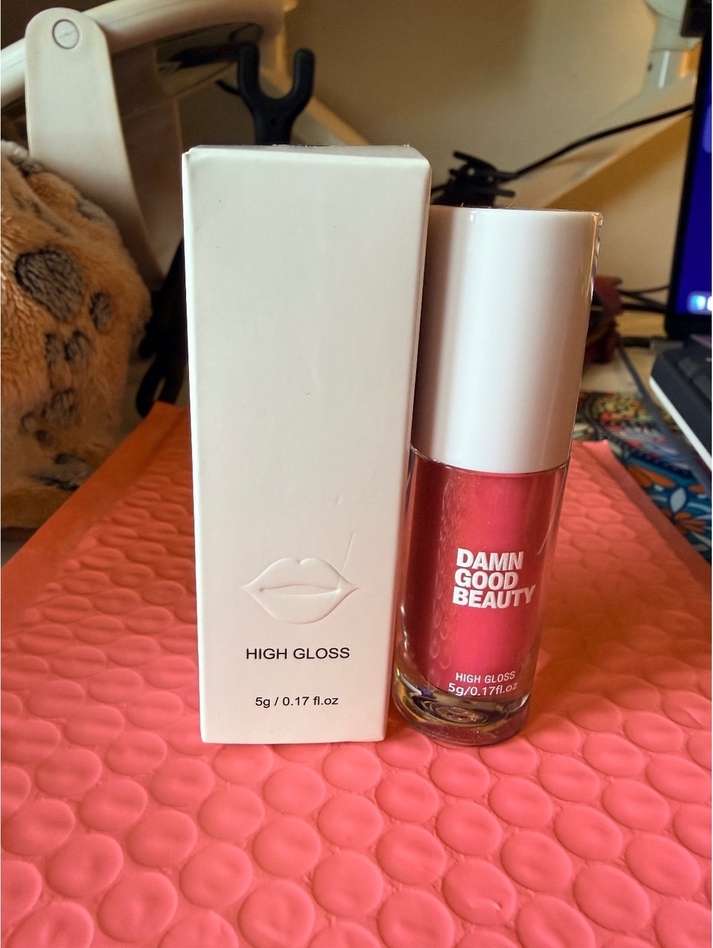 Damn Good Beauty High Gloss shad No. 9 shimmery Rose Pink shade_Brand New